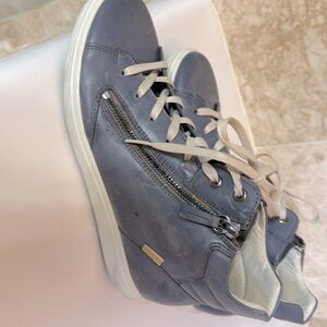 Gray Ecco high top sneaker